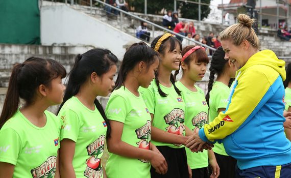 Rugby star Nicole Beck inspires a new generation in Vietnam