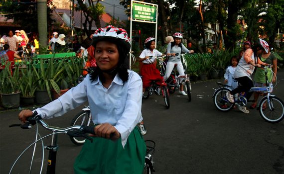 Bikes are changing lives in the slums of Jakarta
